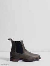 Load image into Gallery viewer, Kingsley Amsterdam Green/Black With Sheepskin Lining 36, 40, 42