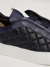 Load image into Gallery viewer, Kingsley Cross Navy 42