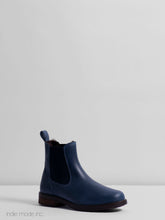 Load image into Gallery viewer, Kingsley Amsterdam Navy/Navy Sheepskin Chocolate