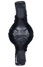 Load image into Gallery viewer, Kingsley Special Elastic Dressage Girth Lambskin Cover