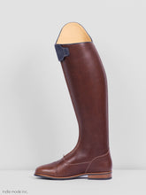 Load image into Gallery viewer, Kingsley London 01 39.5 MA L Paxson Cedar