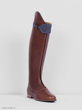 Load image into Gallery viewer, Kingsley London 01 39.5 MA L Paxson Cedar