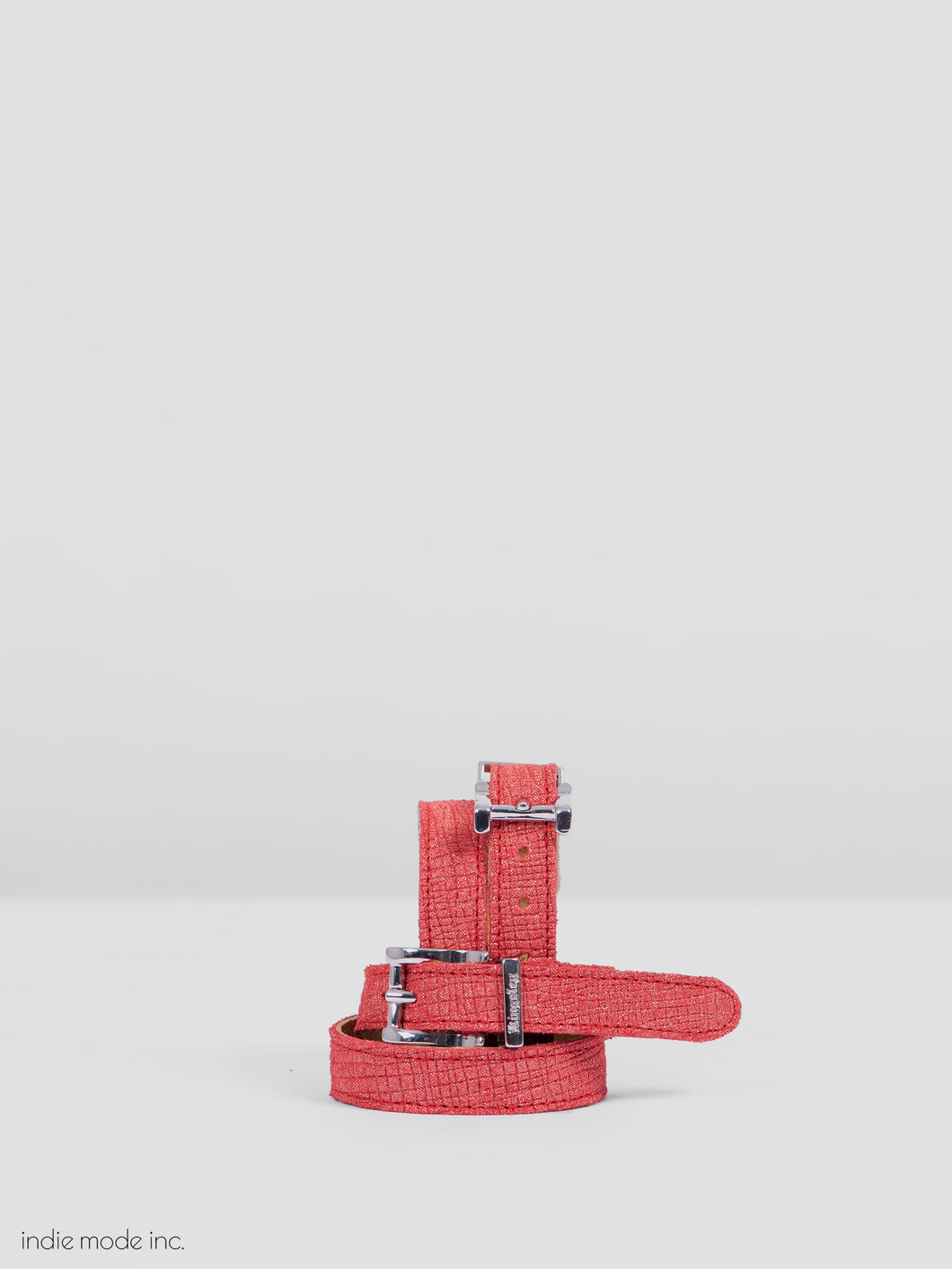 Kingsley Spur Straps 430 Red Frame